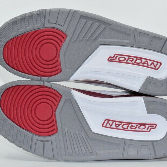 Air Jordan 3 Retro Cardinal Red CT8532-126 Size 7 - Picture 5 of 7